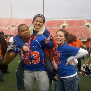 Profile Picture of Alexa Han (@ashleylovesalexa) on Myspace