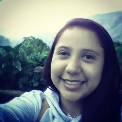 Profile Picture of Ana Olivares (@AnitaOlivarita) on Twitter