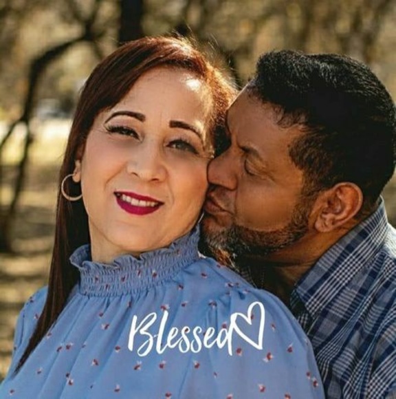 Profile Picture of Alexander Nieves (@anievesm) on Poshmark