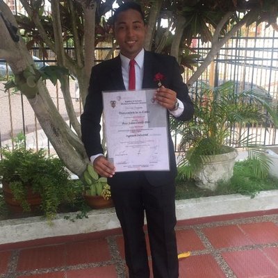 Profile Picture of Peter Carrillo 👷 (@PeterKrrillo1) on Twitter
