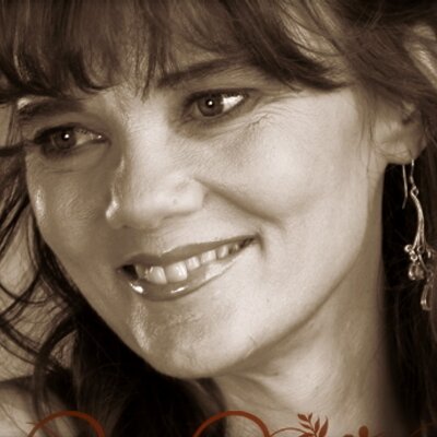 Profile Picture of Shelly Franklin (@Shellyvocals) on Twitter