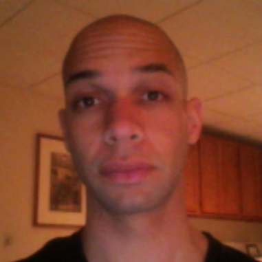 Profile Picture of David (@D_Ellison) on Twitter