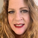 Profile Picture of Robin M. Cowles (@pleasantpointpaint) on Instagram