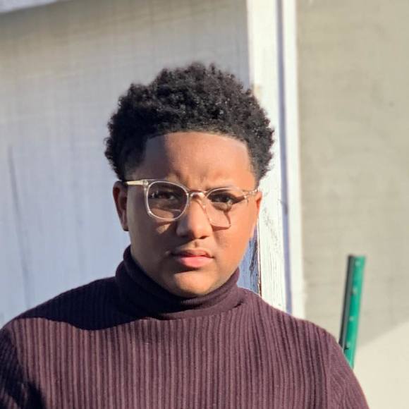 Profile Picture of Tyrae Walker (@raeman59) on Poshmark