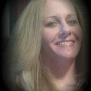 Profile Picture of Shirley Hutchinson (@shirleymom01) on Myspace