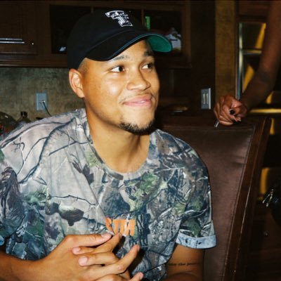 Profile Picture of Malcolm Perry (@_Malc_) on Twitter