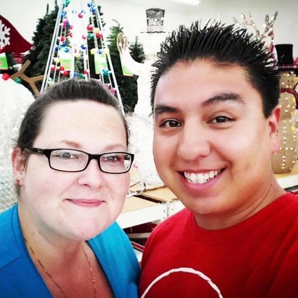 Profile Picture of Chris Benavides (@cbv0925) on Poshmark