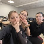 Profile Picture of Cati Trache (@Cati-Trache) on Facebook