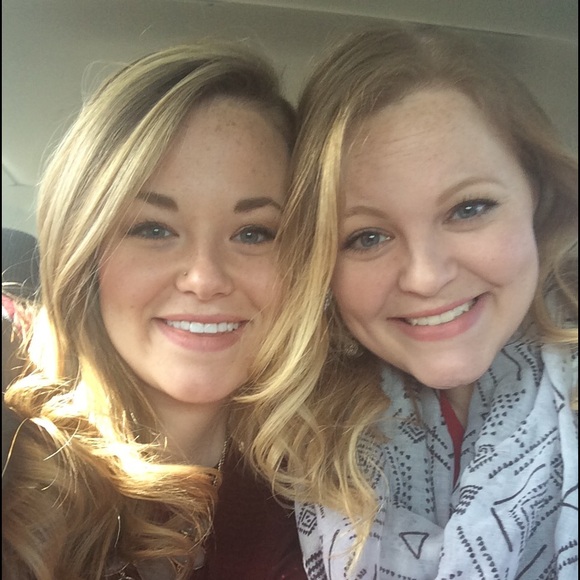 Profile Picture of Melissa Getman (@mgetmann) on Poshmark