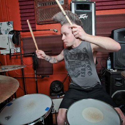 Profile Picture of Joe Brickman (@Mohawk_Joe) on Twitter