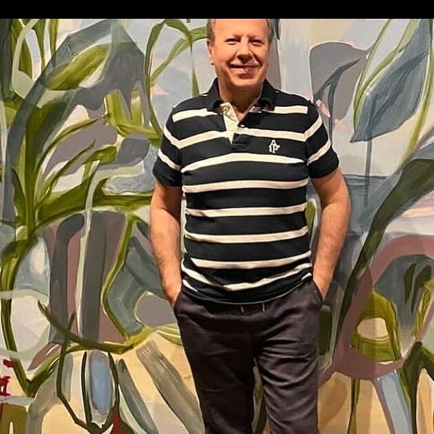Profile Picture of Michael Robot (@michael.robot57) on Tiktok