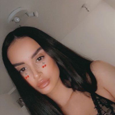 Profile Picture of Skye  ✨ (@skyethompson_) on Twitter