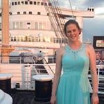 Profile Picture of Adrianne Larsen (@a.e.larsen) on Instagram