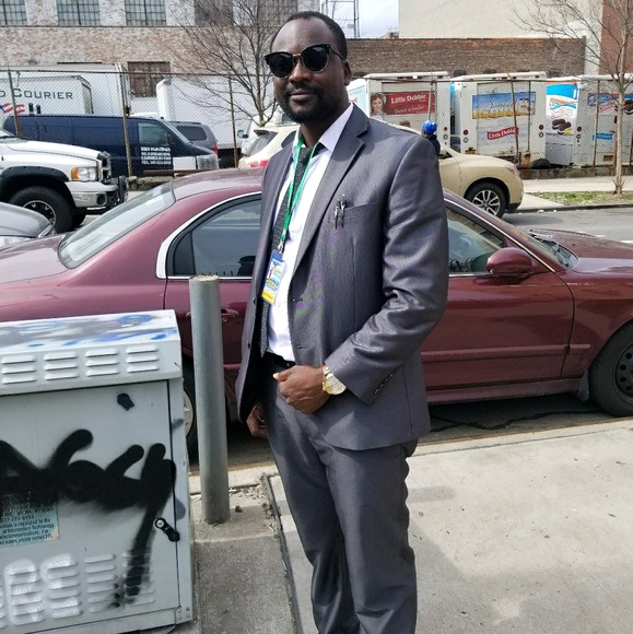 Profile Picture of Adams Amoako (@amoako8) on Poshmark