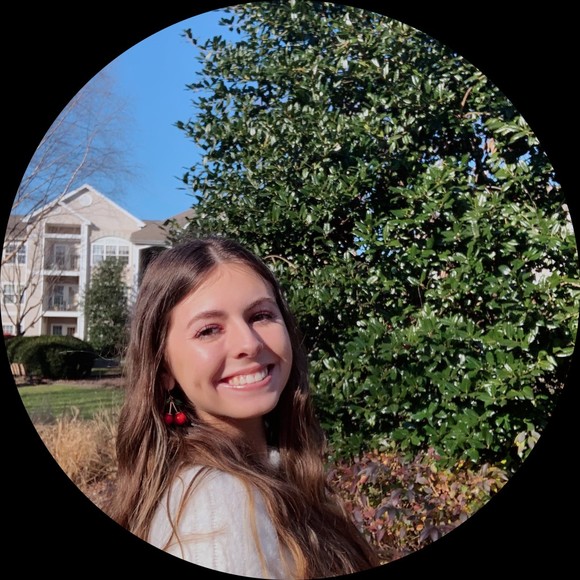 Profile Picture of Alexandra Rogan (@alexxrogan) on Poshmark