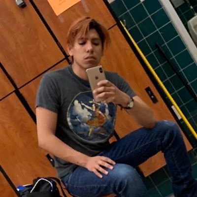 Profile Picture of Joshua Barragán (@Joshinthewater) on Twitter