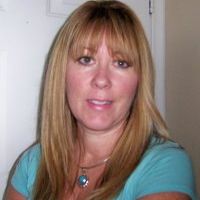 Profile Picture of Kimberly Williamson (@kdwdesigns) on Pinterest