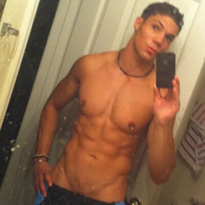 Profile Picture of Aaron Heitz (@Daycalmesuprman) on Twitter