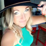 Profile Picture of Amanda Wade (@amreinhard) on Instagram