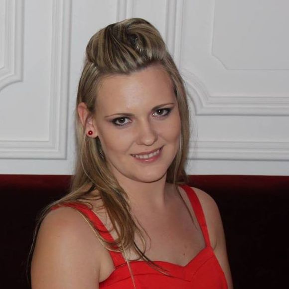 Profile Picture of Kinga Kuczewski (@kingakuczewski) on Poshmark