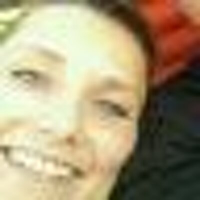 Profile Picture of Laura Reagan (@reaganatsanborn) on Twitter