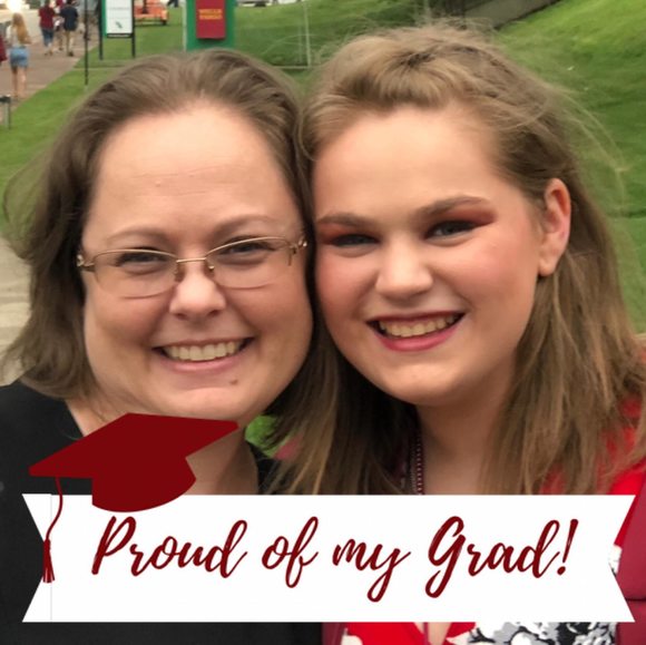 Profile Picture of Tamara Birdsong (@tdbirdsong) on Poshmark