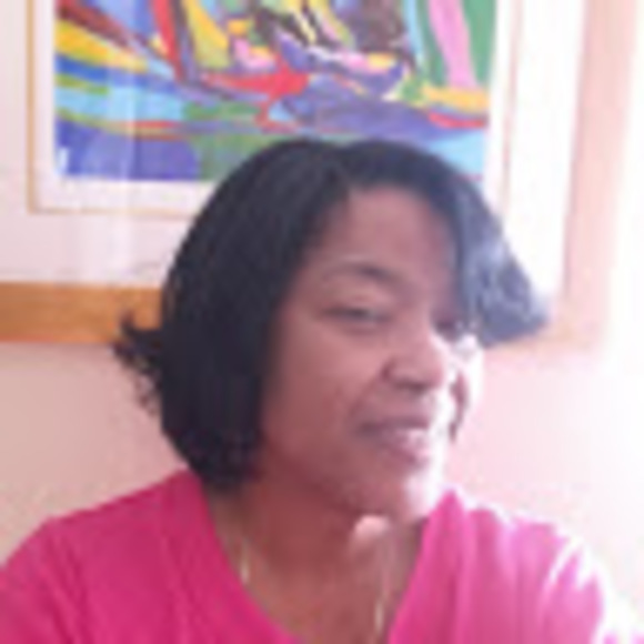 Profile Picture of D Figures (@dafig) on Poshmark