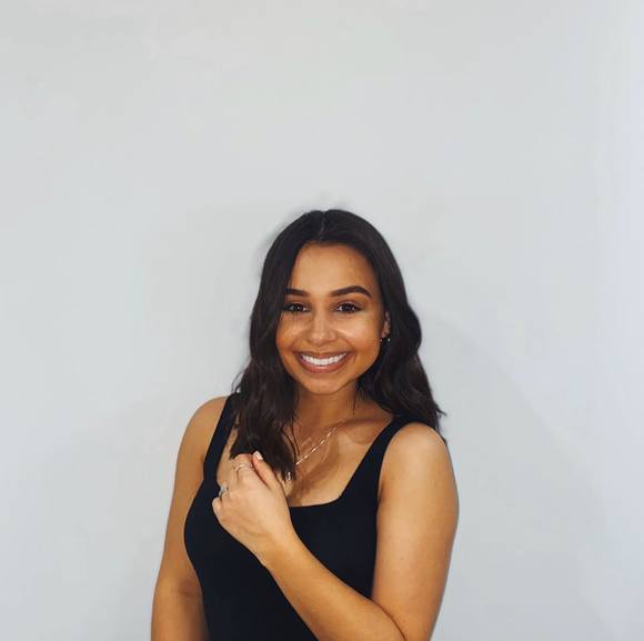 Profile Picture of Josephine Conte (@josephine_conte) on Poshmark