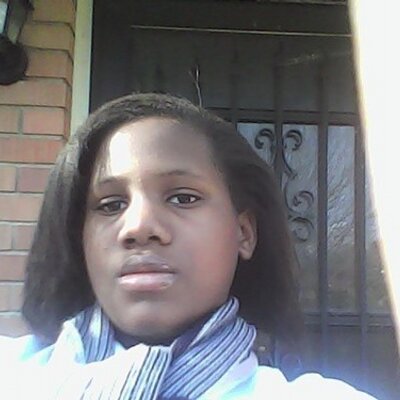 Profile Picture of Vivian Craig (@2765185) on Twitter