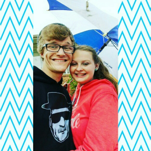 Profile Picture of Bailey Yerian (@byerian) on Poshmark