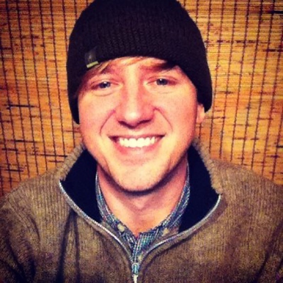 Profile Picture of Ian Doyle (@ianfdoyle) on Poshmark