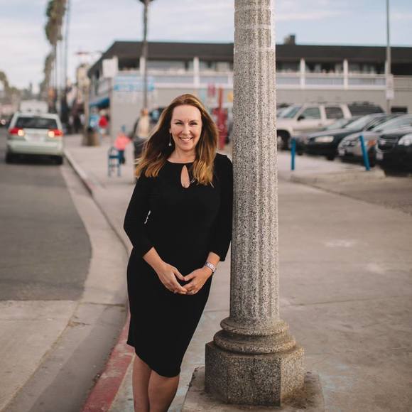 Profile Picture of Lisa Bilotti (@lisa_bilotti) on Poshmark