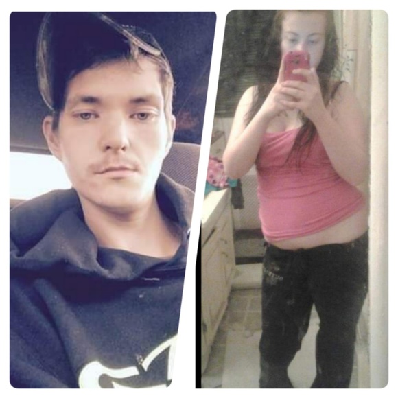 Profile Picture of Sara Nicklow (@saranicklow) on Poshmark