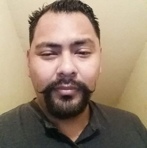 Profile Picture of Adrian Terrones (@choko_200388) on Poshmark