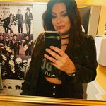 Profile Picture of Laura Dutton (@laurayolandedutton) on Instagram