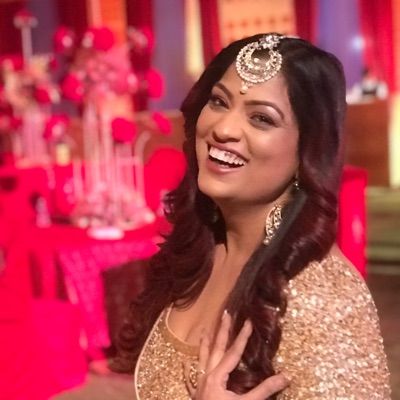 Profile Picture of   Live on Instagram... (@richasharmaofficial) on Tiktok