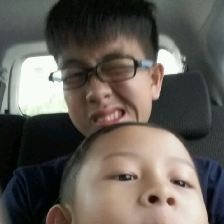 Profile Picture of Raymond Zai (@raymond2796.46) on Tiktok
