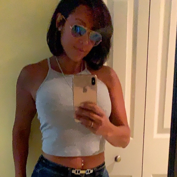 Profile Picture of Dee Alvarez (@dees_fab_closet) on Poshmark