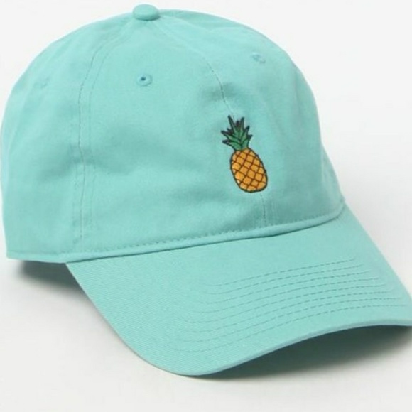 Profile Picture of Mckenzie Smith (@kennzie19) on Poshmark