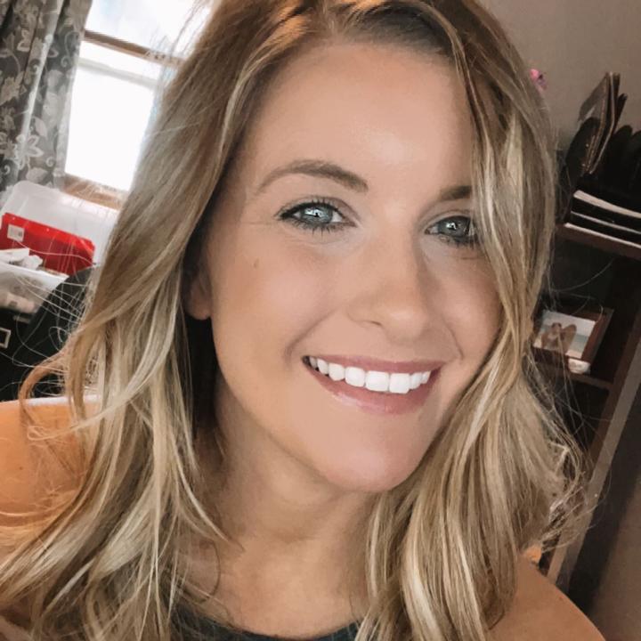 Profile Picture of Amber Nichols (@@ambernichols12) on Tiktok