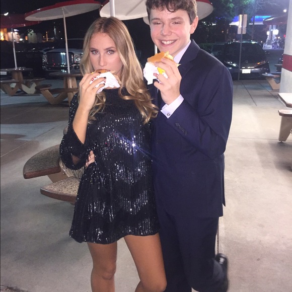 Profile Picture of Christina Bartolozzi (@cbartolozzi) on Poshmark