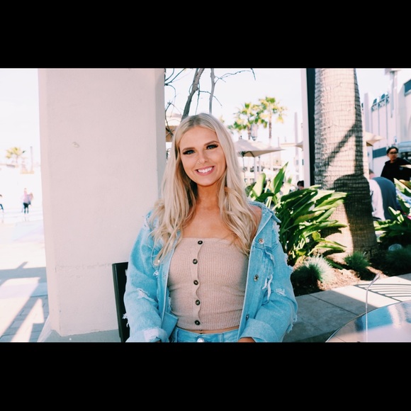 Profile Picture of Tabitha Haney (@tabithahaney) on Poshmark