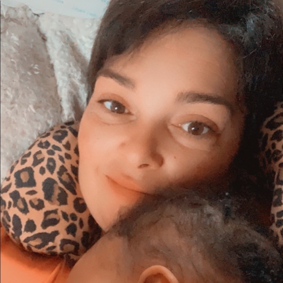 Profile Picture of Ginger Warthen (@ginger13069) on Poshmark