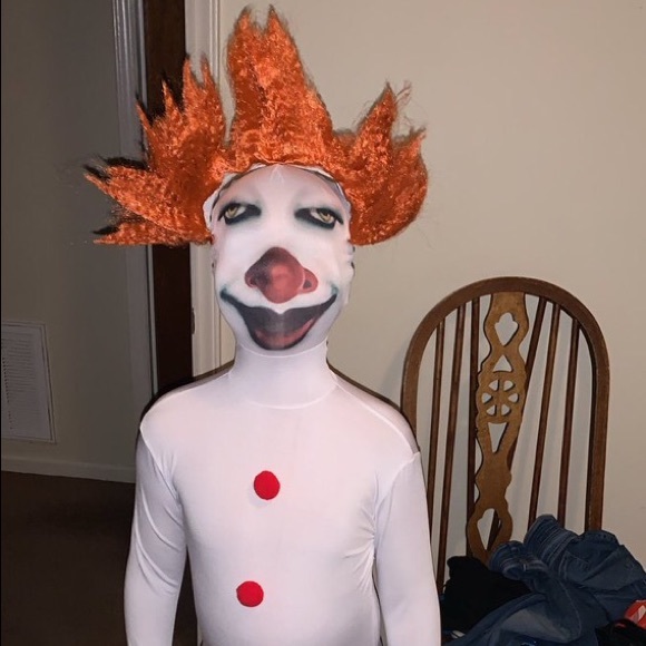 Profile Picture of Daniel Tavarez (@demonicsorrow) on Poshmark