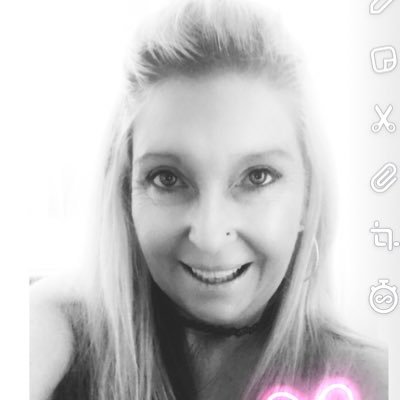 Profile Picture of Lisa Statner (@LisaCarruthers) on Twitter