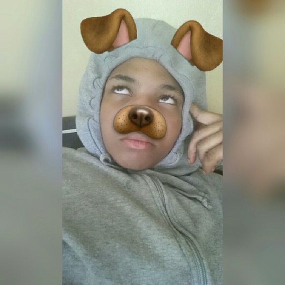 Profile Picture of Chablisia Taylor (@cheerybishh) on Poshmark