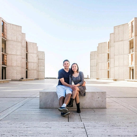 Profile Picture of Mina Linzag (@minamomo) on Poshmark