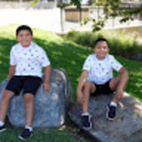 Itzayana Valderrama - Poshmark Profile Picture of Itzayana Valderrama (@mikealva73) on Poshmark