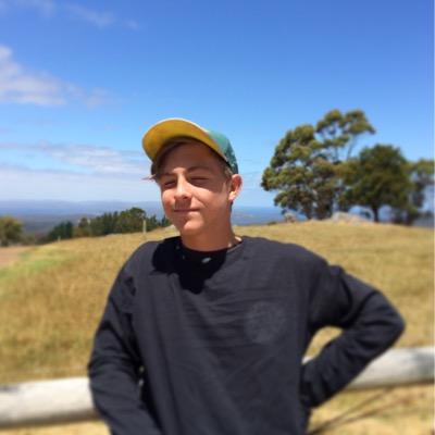 Profile Picture of Tom Osterberg (@thereal_fineleg) on Twitter