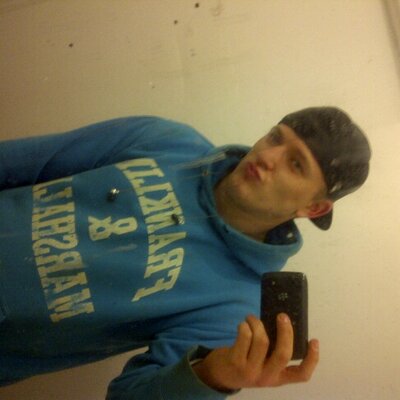 Profile Picture of Chris Rivett (@chrisrivett71) on Twitter